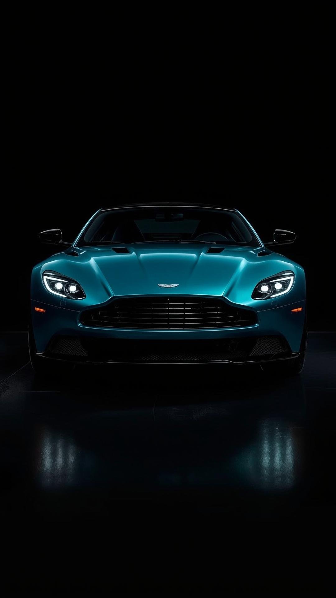 Download Free Aston Martin Vantage Luxury Wallpaper