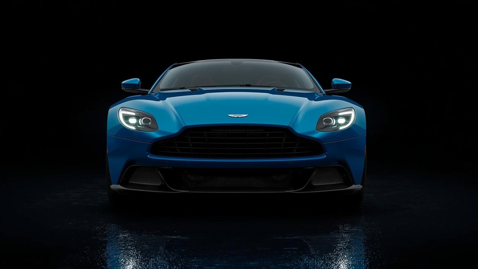 Download Free Aston Martin Vantage Cinematic Wallpaper